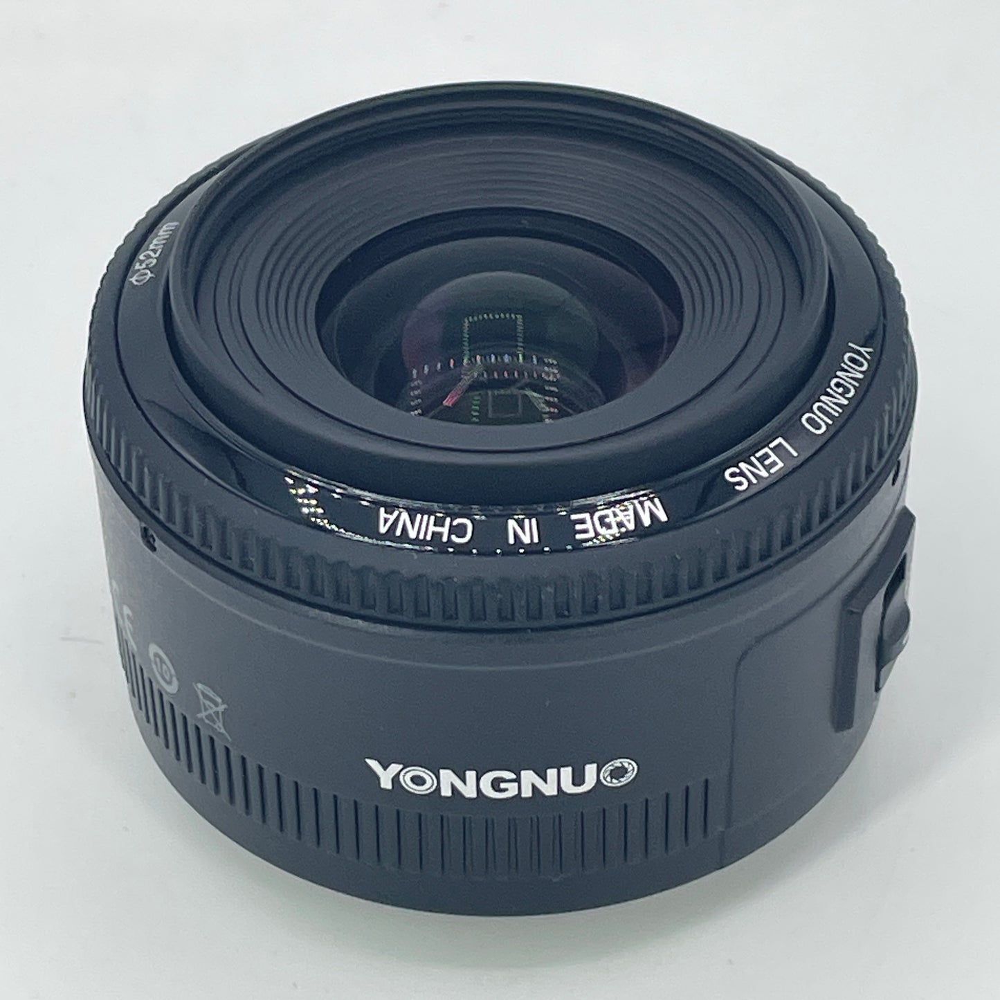 Yongnuo YN35mm F2 35mm f/2.0 EF Auto & Manual Lens