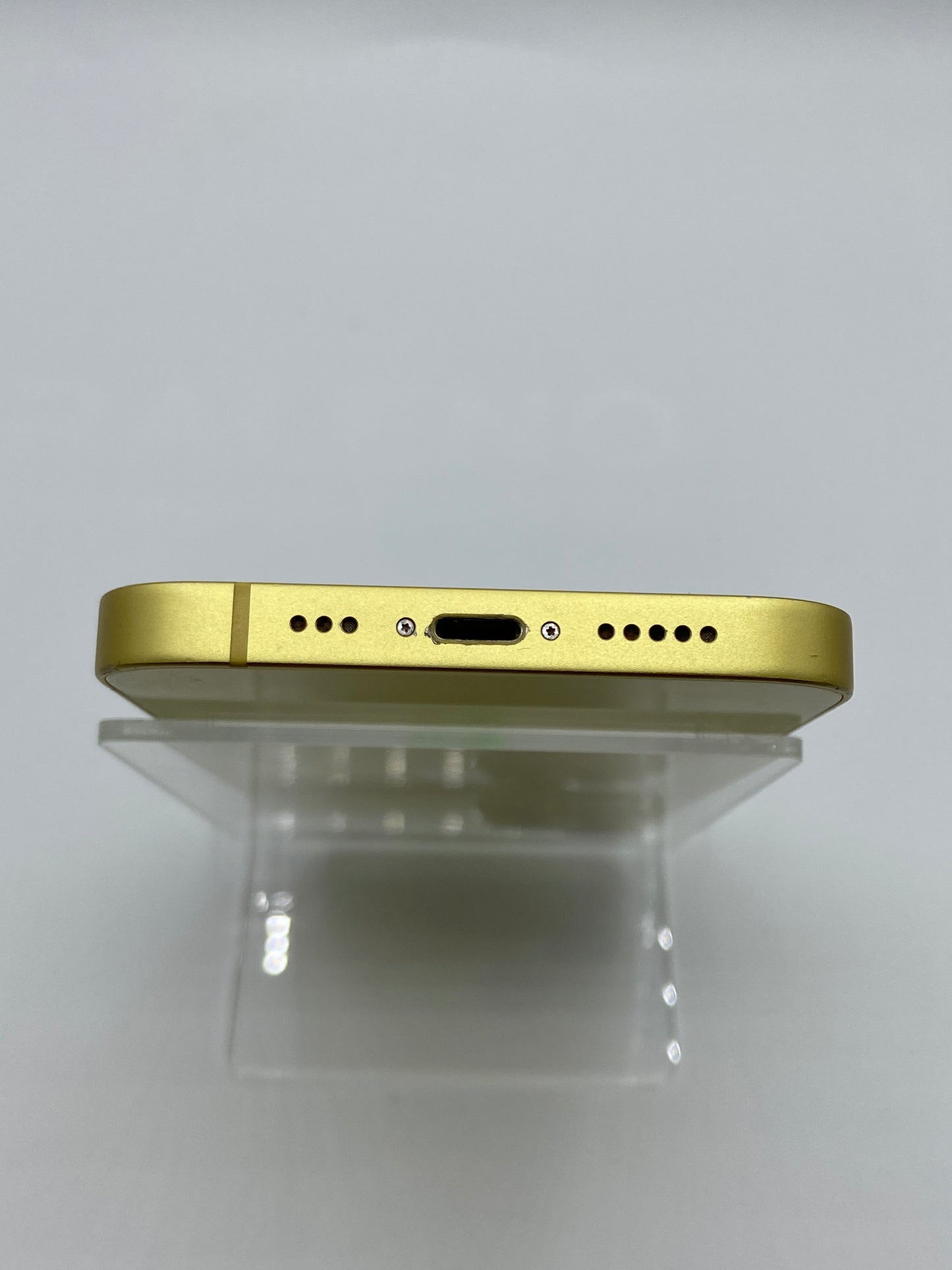 T-Mobile Apple iPhone 14 128GB 18.6.1 Yellow MR3J3LL/A
