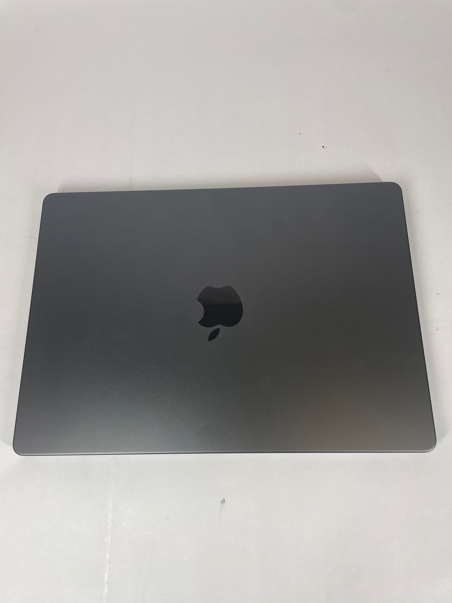 2023 Apple MacBook Pro 14" M3 Pro 18C GPU 4.0GHz 36GB RAM 512GB SSD A2992