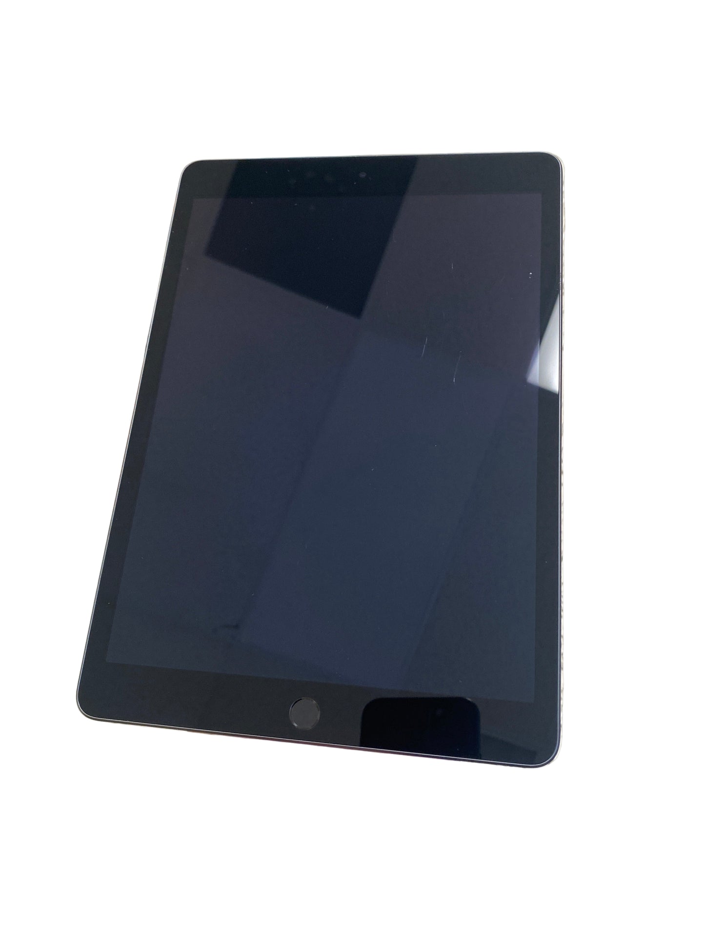WiFi Only Apple iPad 9th Gen 64GB 18.7 Space Gray MK2K3LL/A