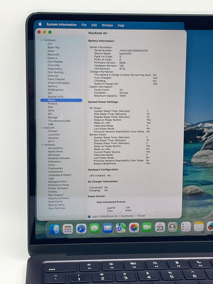 2025 Apple MacBook Air 13.6" M4 8C GPU 4.5GHz 16GB RAM 256GB SSD A3240