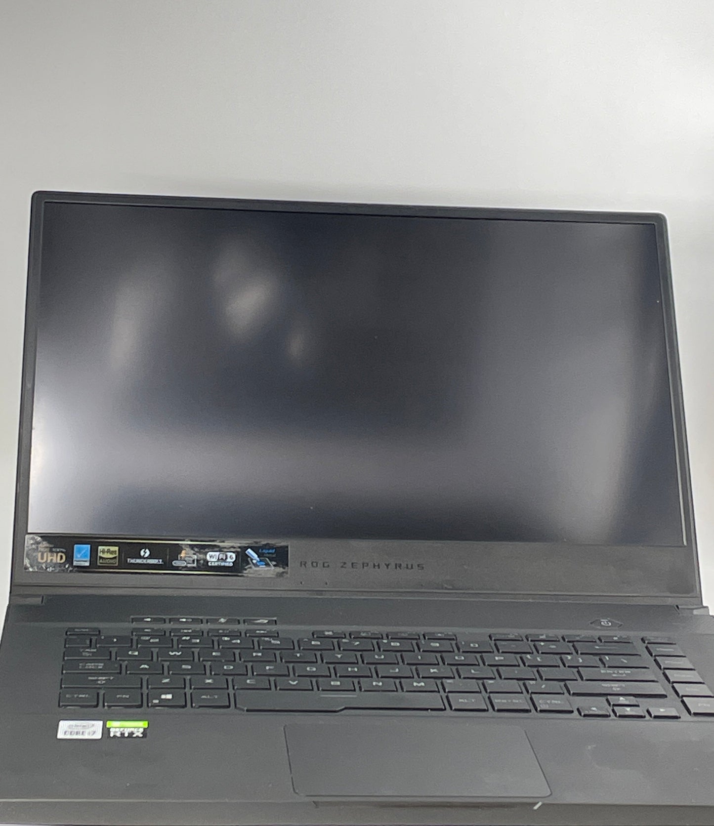 Asus ROG Zephyrus M15 GU502L 15.6"i7-10750H 2.6GHz 16GB 1TB SSD GeForce RTX 2060