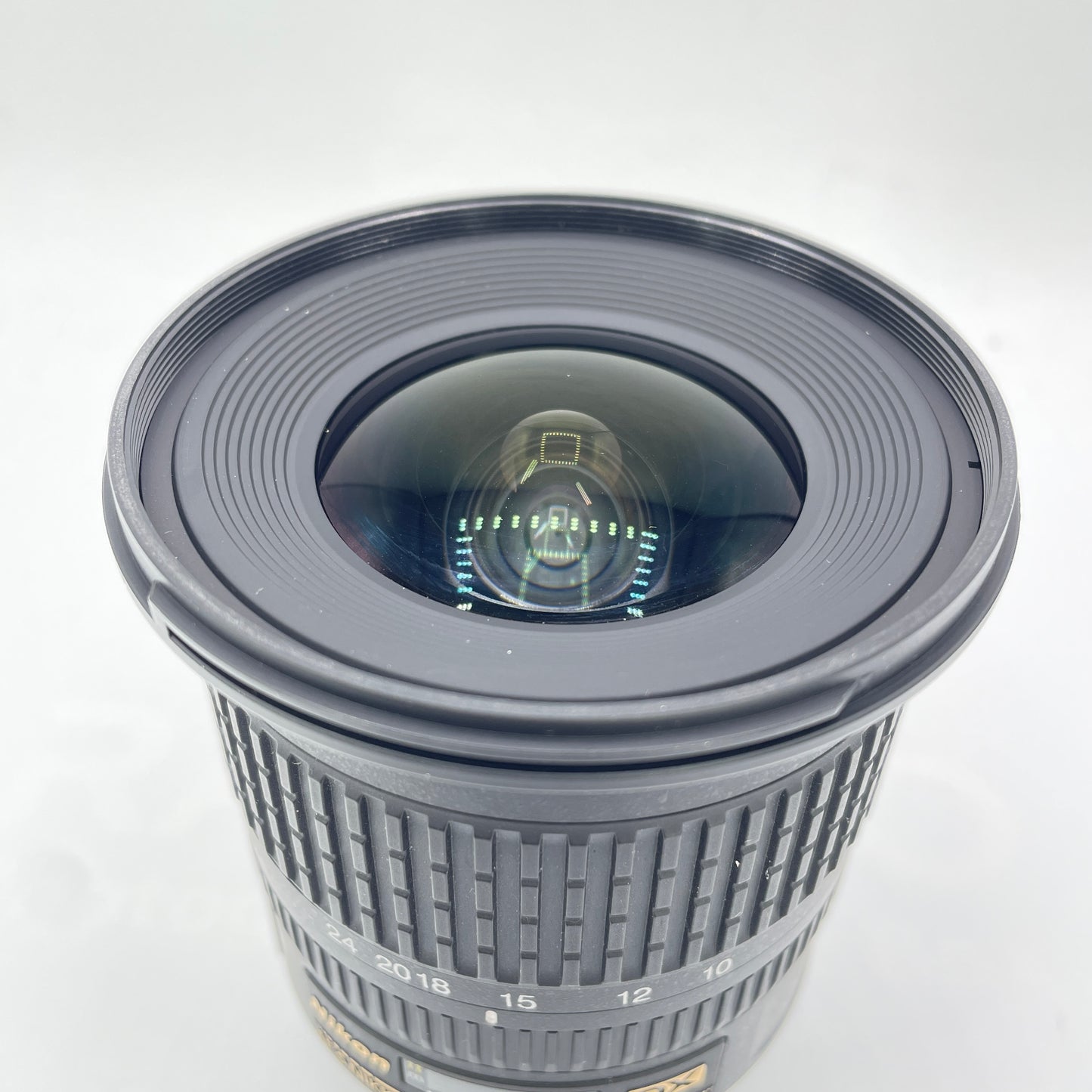 Nikon AF-S NIKKOR 10-24mm f/3.5-4.5G ED AF-S DX Auto & Manual Lens F