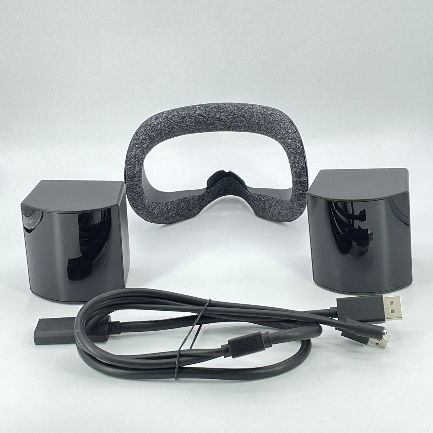 Valve Index VR Kit PC VR Headset V003683-20