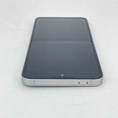 Factory Unlocked Samsung Galaxy Z Flip6 12GB RAM 512GB SM-F741U Silver Shadow