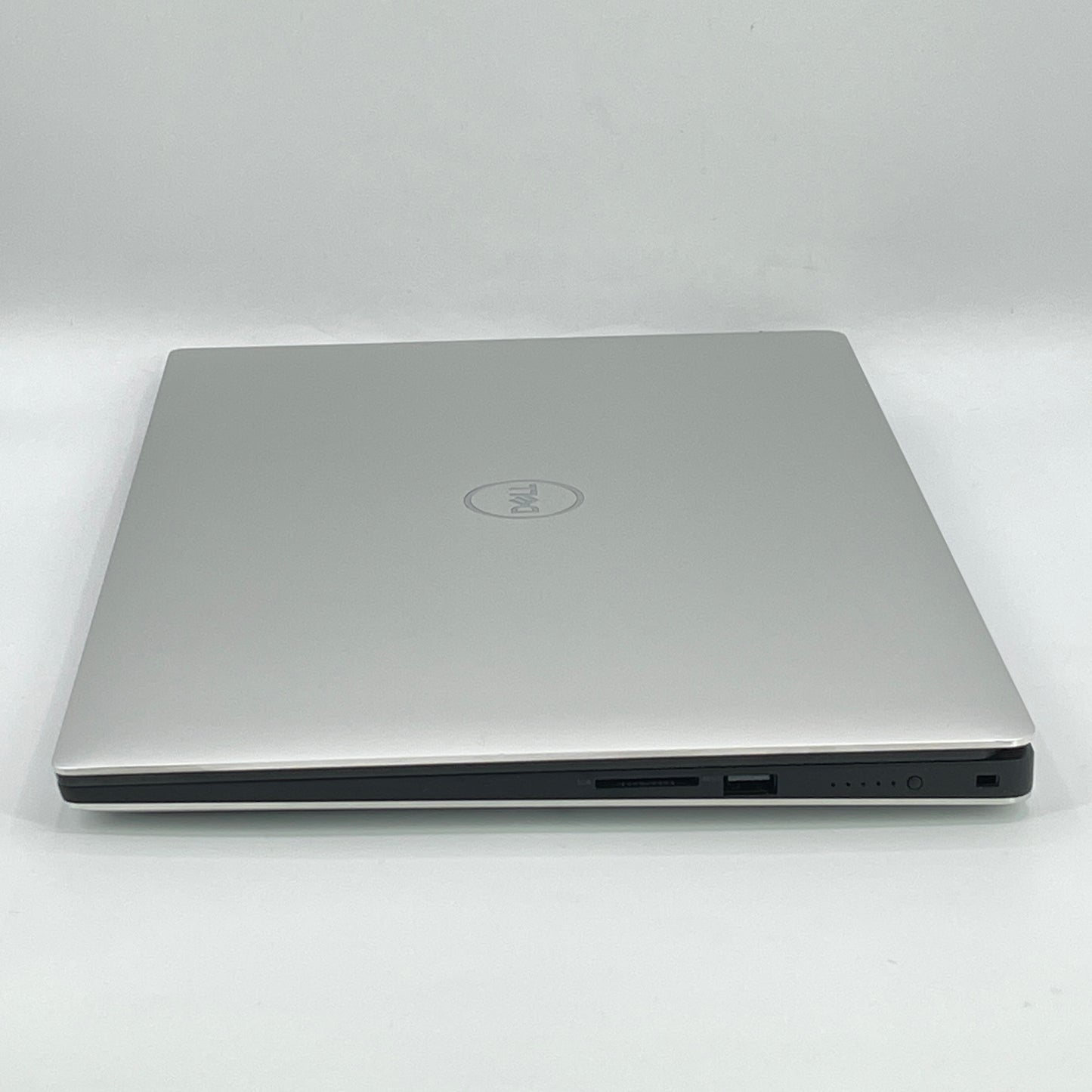 Dell XPS 15 7590 15.6" i7-9750H 2.6GHz 16GB RAM 512GB SSD GeForce GTX 1650
