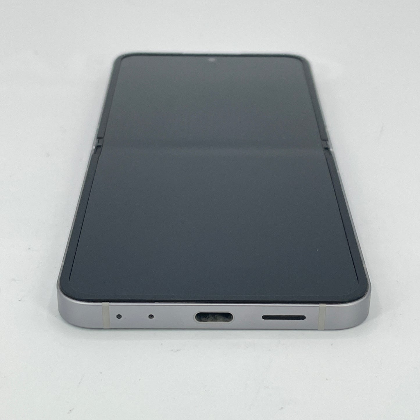 Factory Unlocked Samsung Galaxy Z Flip6 12GB RAM 512GB SM-F741U Silver Shadow