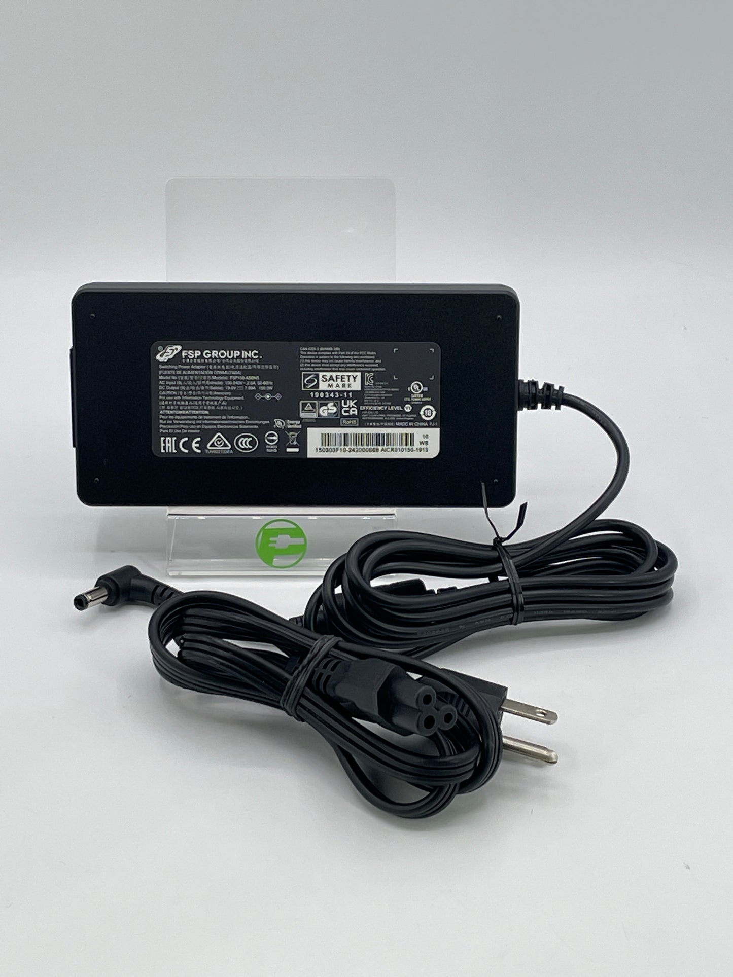 Skytech Gaming LUMI 15.6" i5-12450H 2.4GHz 16GB RAM 1TB SSD GeForce RTX 3050