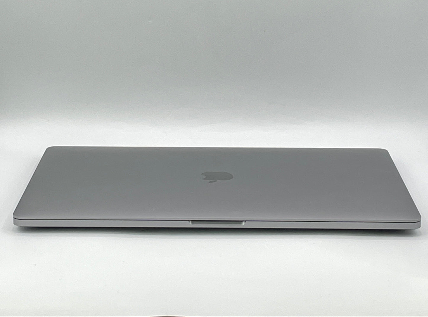 2019 Apple MacBook Pro 16" i9 2.3GHz 16GB RAM 1TB SSD Silver A2141