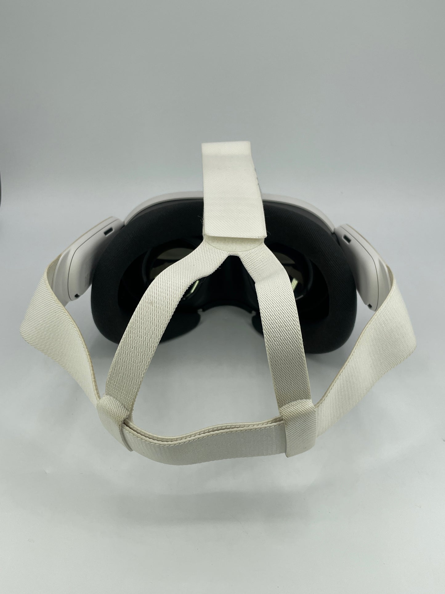 Meta Quest 3 512GB Standalone All-in-One VR Headset S3A