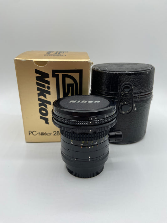 Nikon PC- Nikkor 28mm 3.5