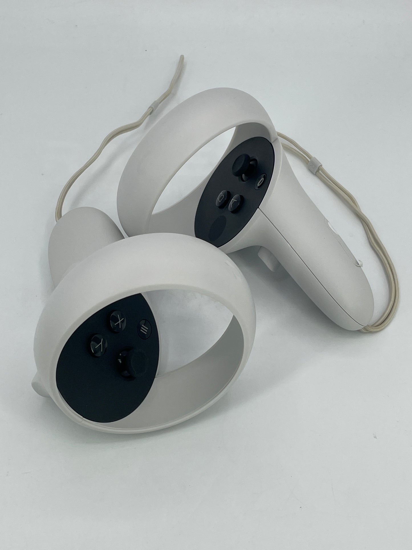 Meta Quest 2 128GB Standalone All-in-One VR Headset KW49CM