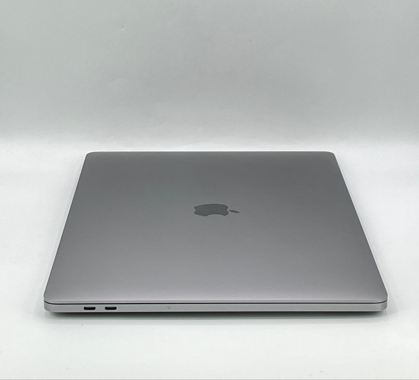 2019 Apple MacBook Pro 16" i9 2.3GHz 16GB RAM 1TB SSD Silver A2141