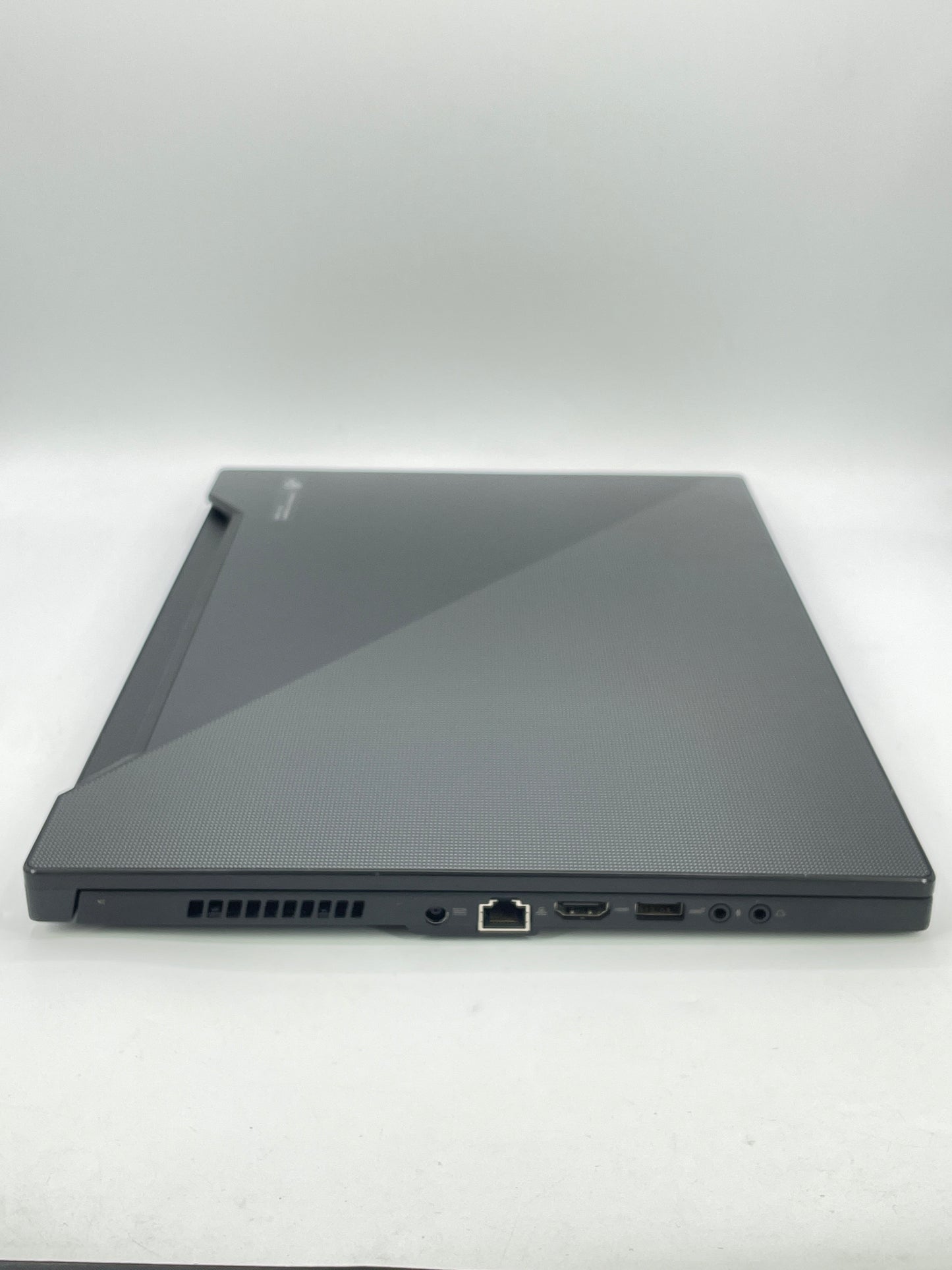 Asus ROG Zephyrus M15 GU502L 15.6"i7-10750H 2.6GHz 16GB 1TB SSD GeForce RTX 2060