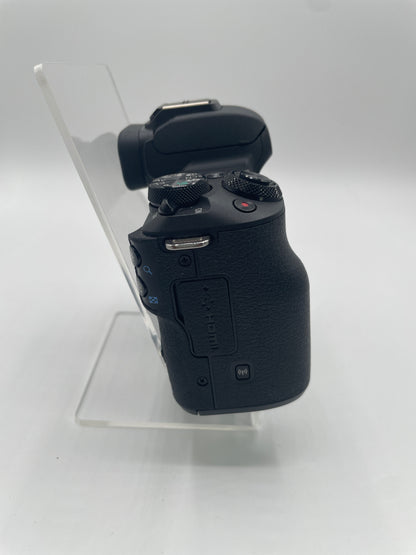 Canon EOS M50 24.1MP Mirrorless Camera