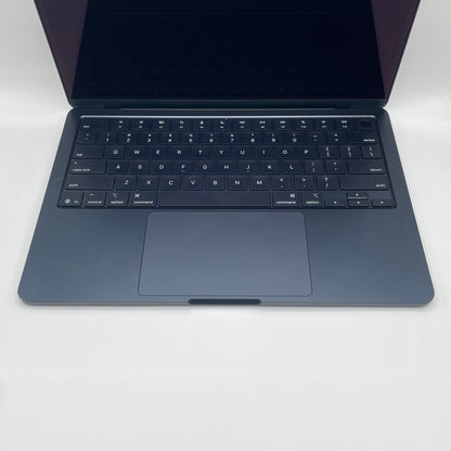 2025 Apple MacBook Air 13" M4 8C GPU 4.5GHz 16GB RAM 256GB SSD A3240