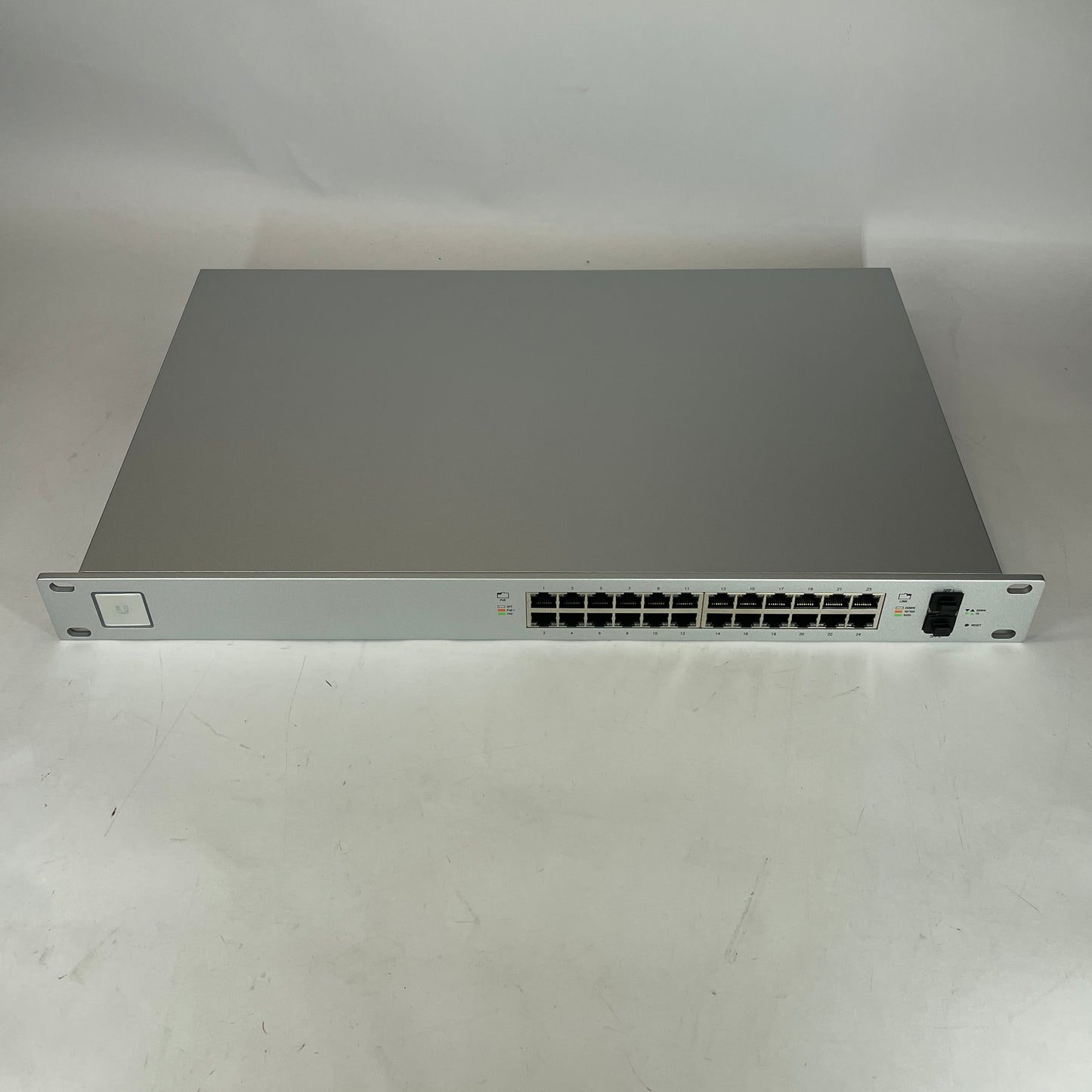 Ubiquiti UniFi SWITCH US-24-250W 24 Port Managed Gigabit PoE+ Switch