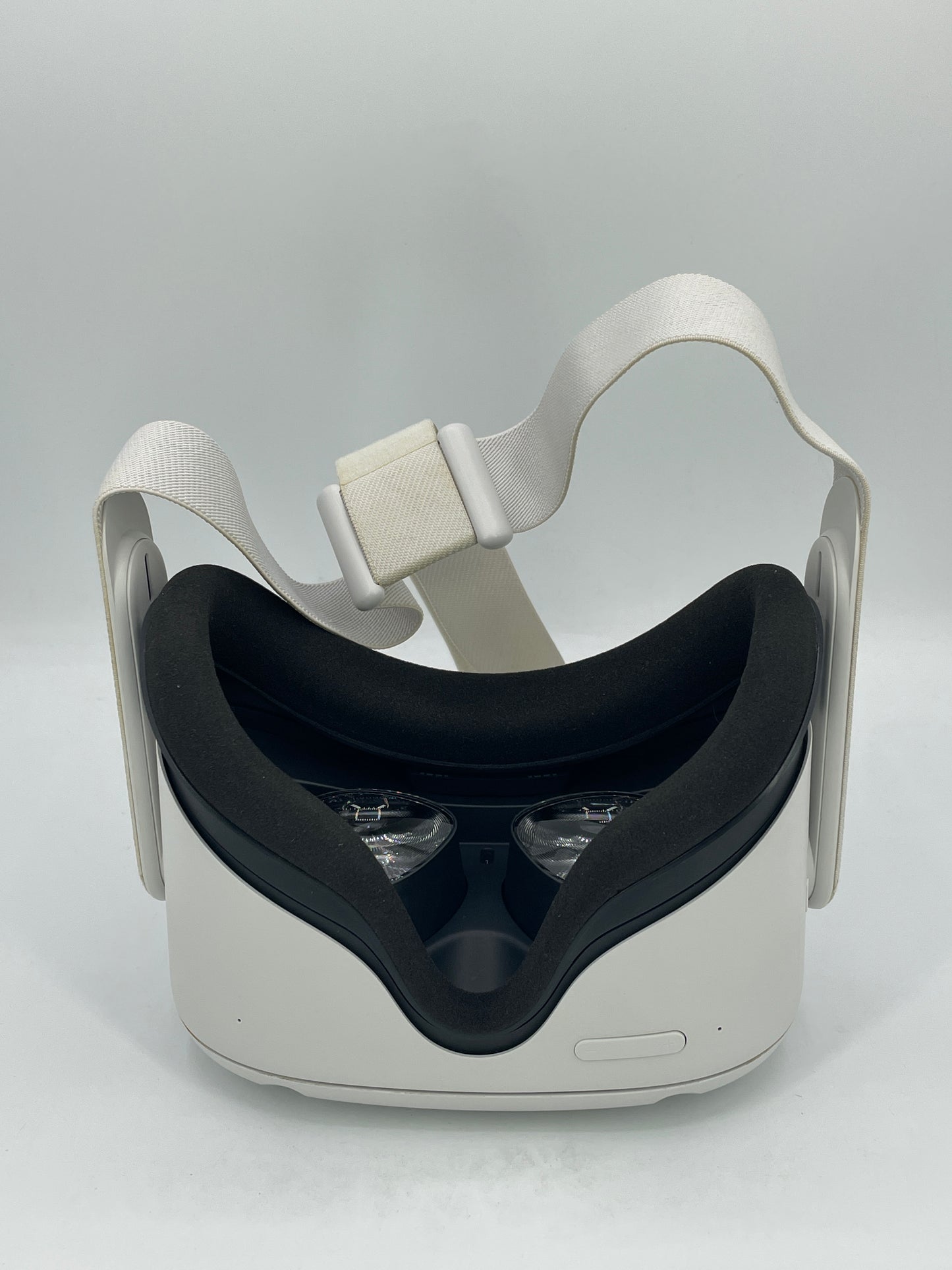 Meta Quest 2 128GB Standalone All-in-One VR Headset KW49CM