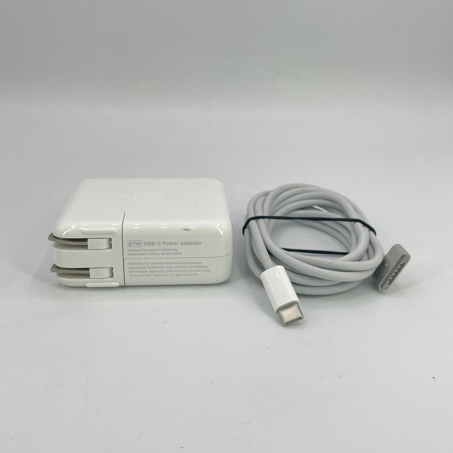 2021 Apple MacBook Pro 14" M1 Pro 14C GPU 3.2GHz 16GB RAM 512GB SSD MKGR3LL/A