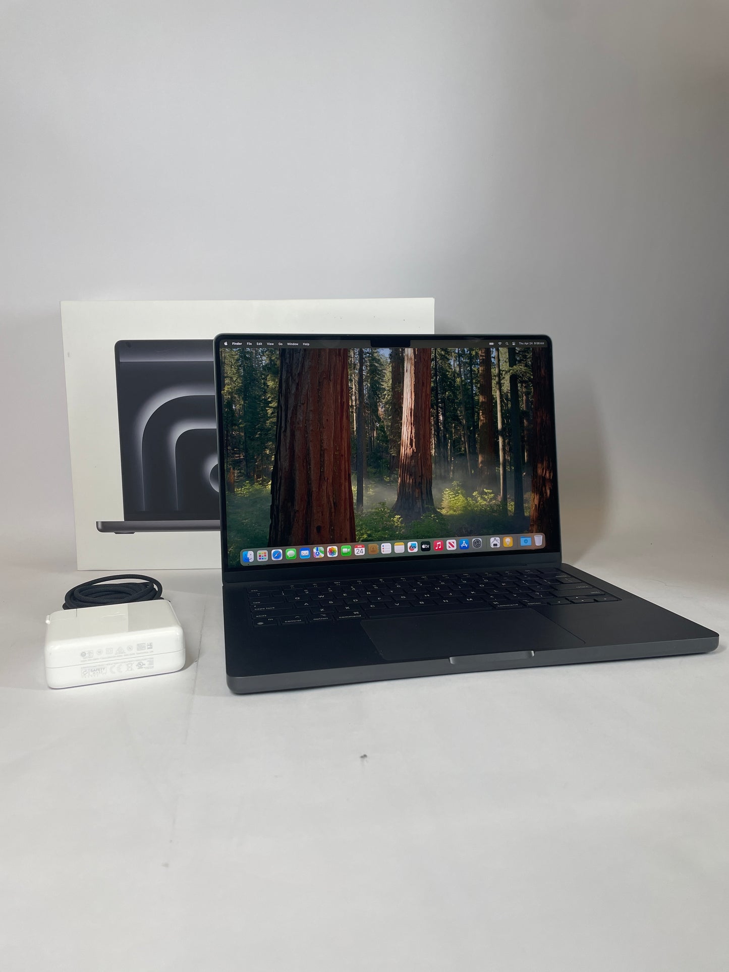 2023 Apple MacBook Pro 14" M3 Pro 18C GPU 4.0GHz 36GB RAM 512GB SSD A2992