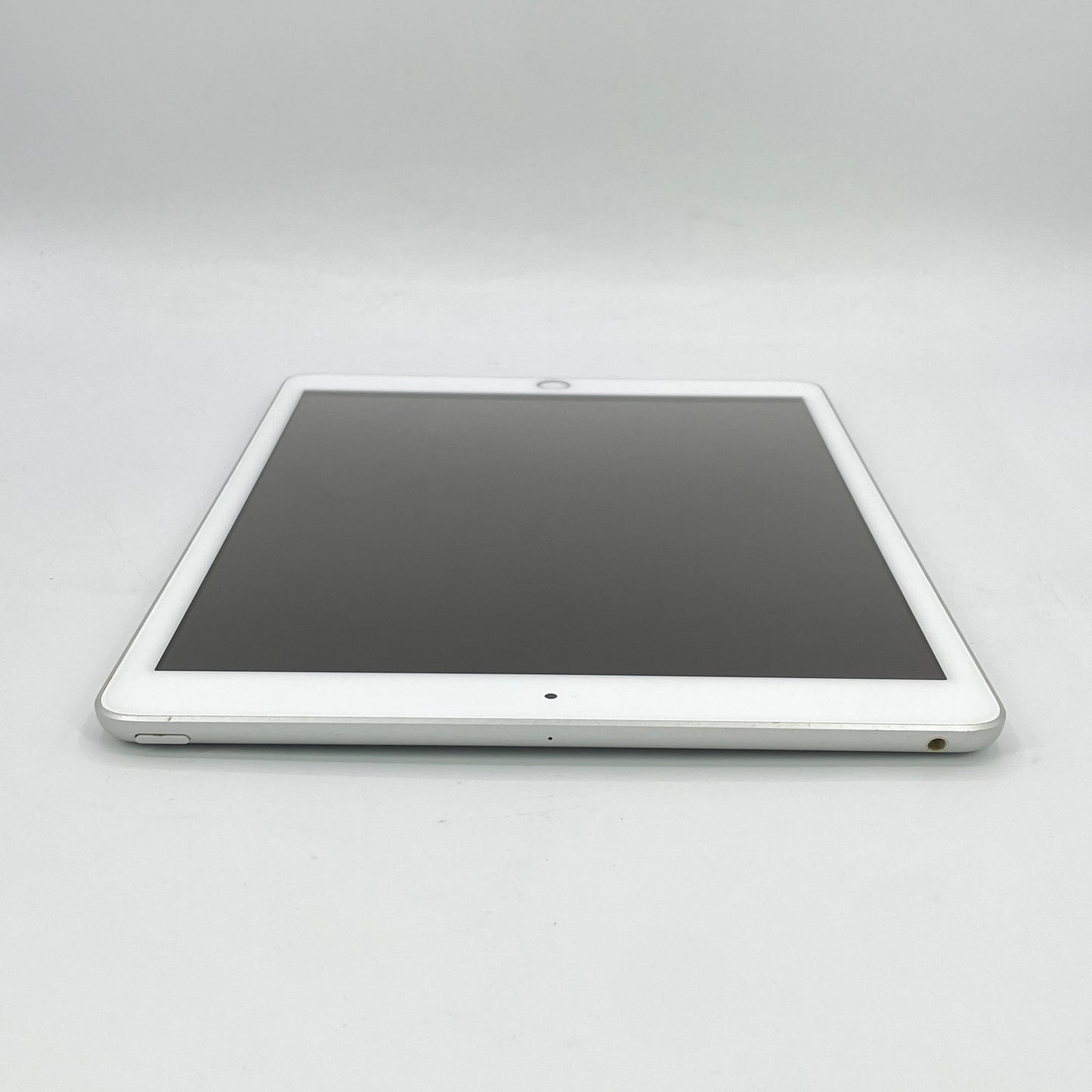 WiFi Only Apple iPad 8th Gen 32GB Silver MYLA2LL/A