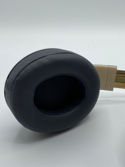 Beats Studio3 Black Gold
