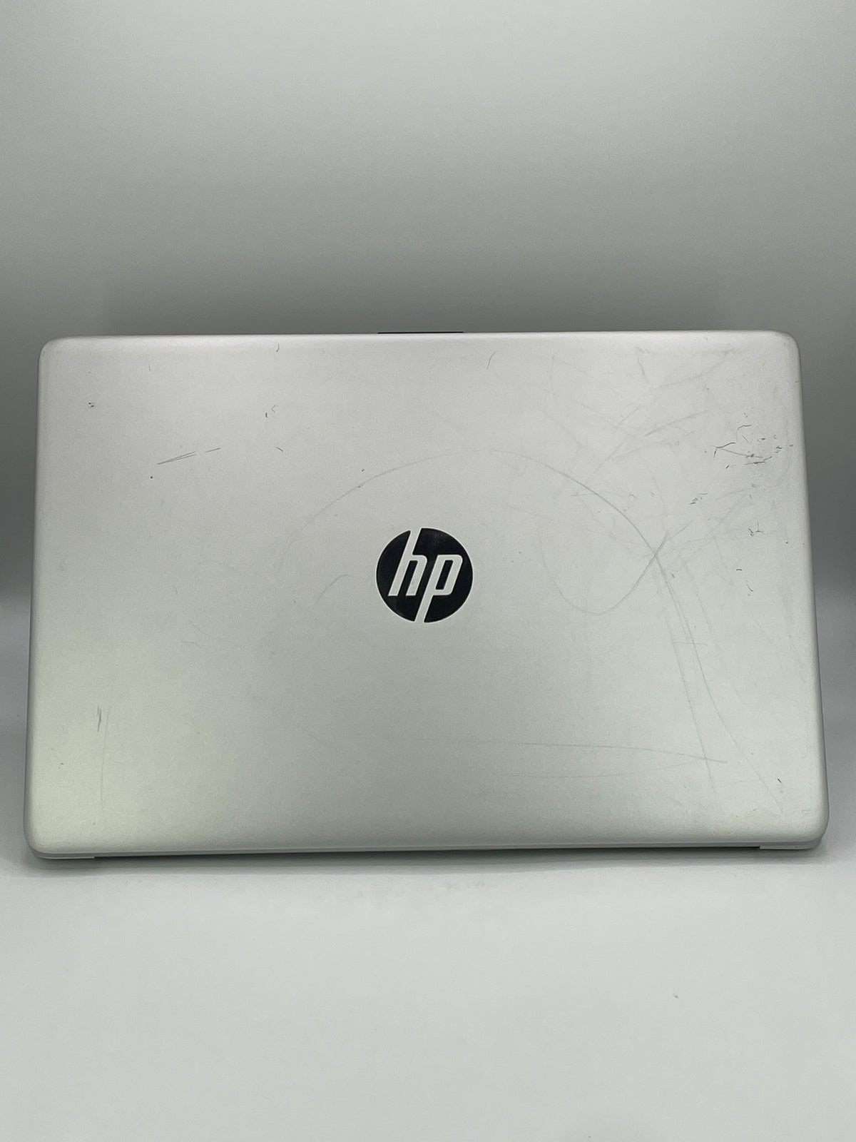 HP Pavilion 15-DW0037WM 15.6" i3-8145U 2.1GHz 8GB RAM 1TB SSD
