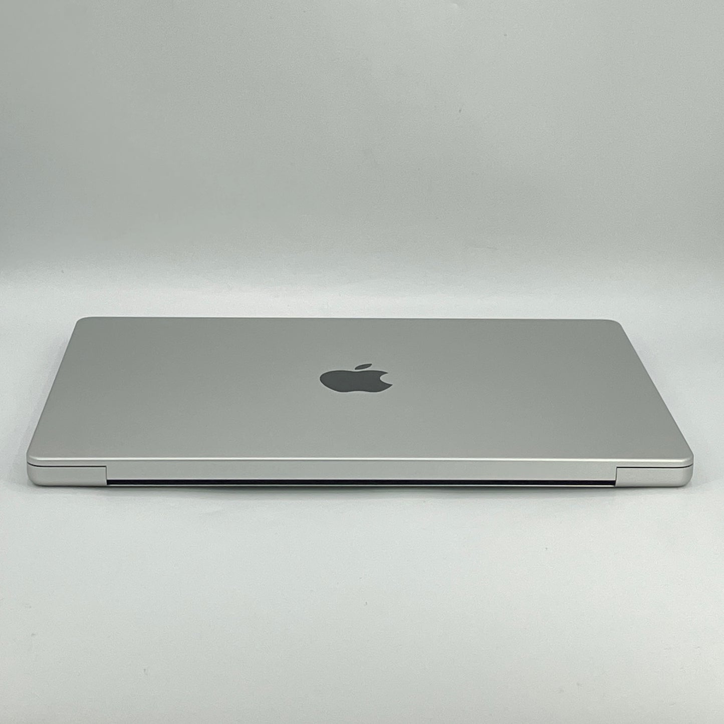 2021 Apple MacBook Pro 14" M1 Pro 14C GPU 3.2GHz 16GB RAM 512GB SSD MKGR3LL/A