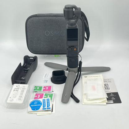 DJI Osmo Pocket 3 4K 3-Axis Gimbal Camera Kit