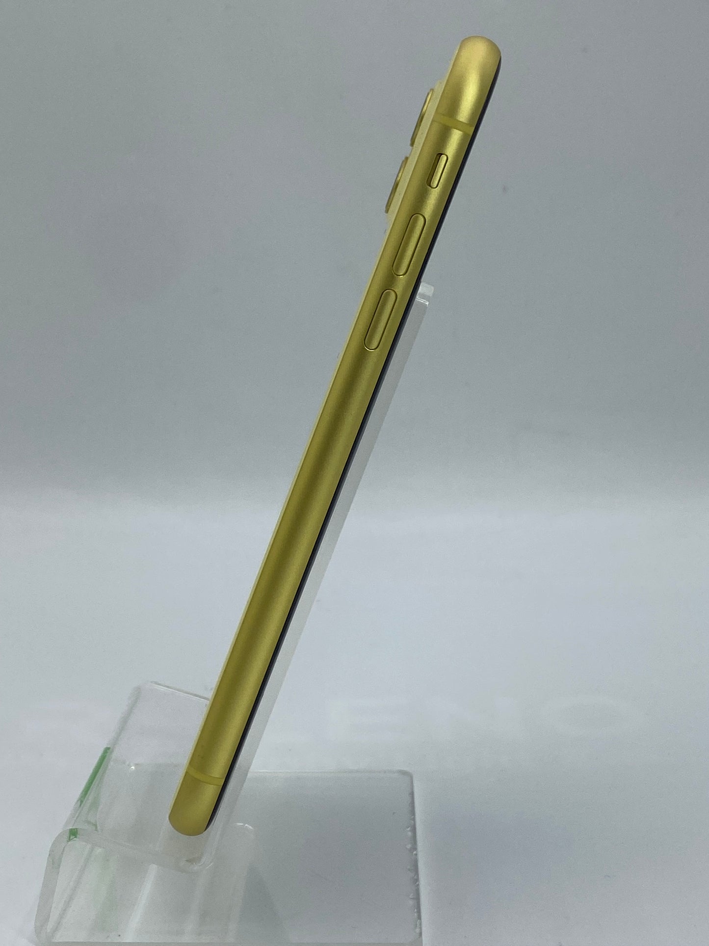 T-Mobile Apple iPhone 11 64GB 26.5 Yellow MWK32LL/A