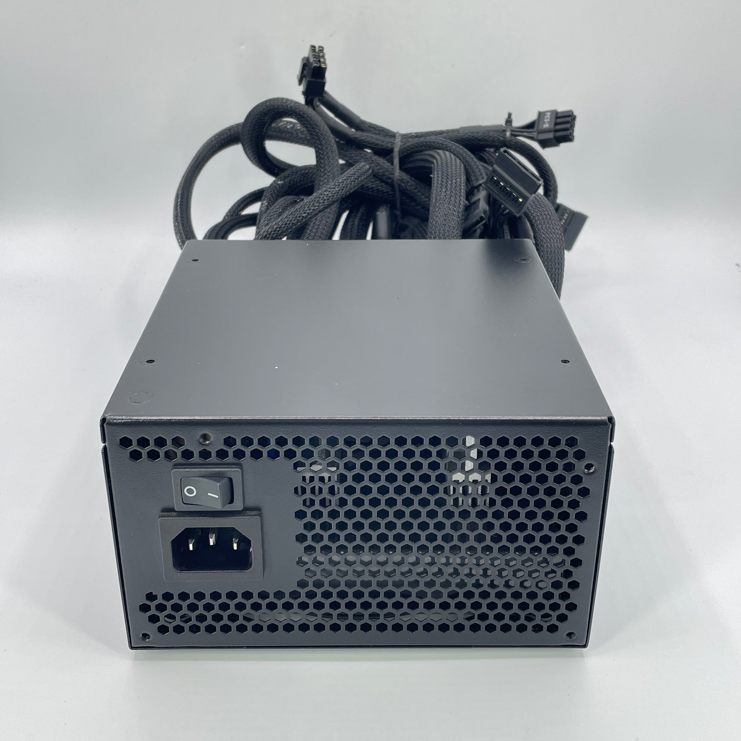 Apevia 850W Prestige Power ATX-PR850W 80 Plus Gold 850W Non Modular Power Supply