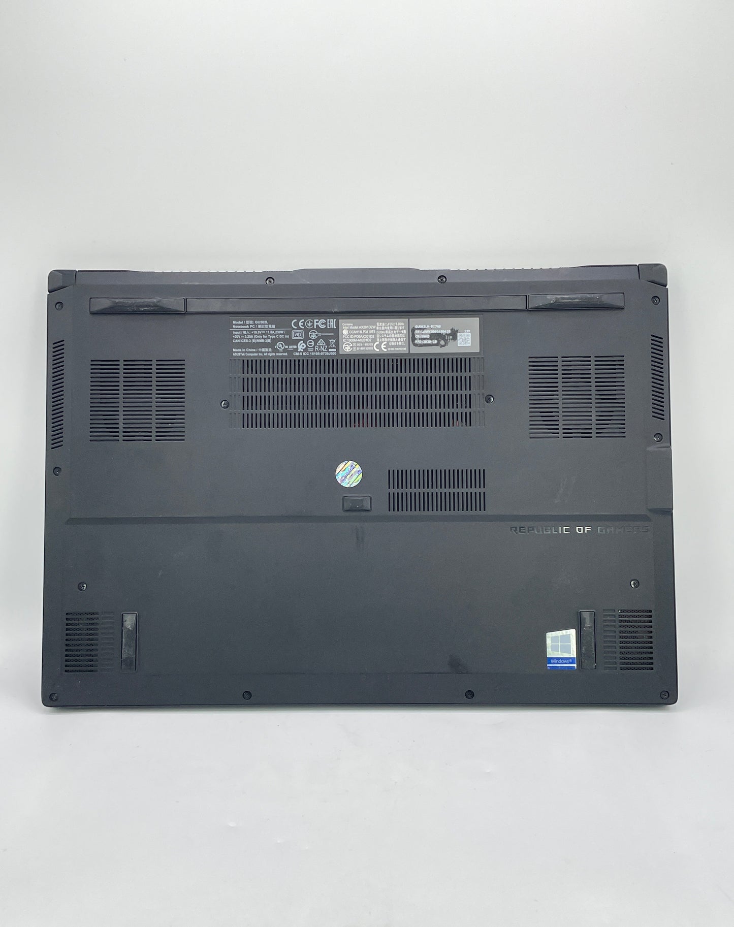 Asus ROG Zephyrus M15 GU502L 15.6"i7-10750H 2.6GHz 16GB 1TB SSD GeForce RTX 2060