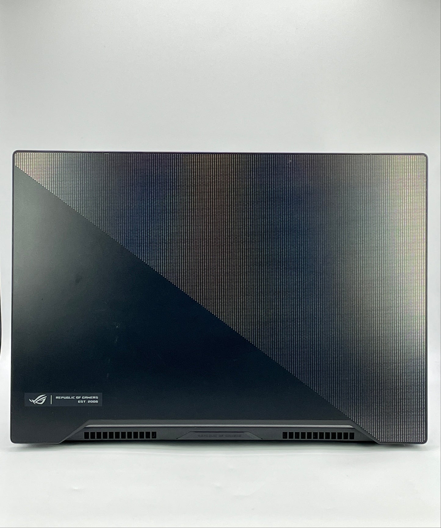 Asus ROG Zephyrus M15 GU502L 15.6"i7-10750H 2.6GHz 16GB 1TB SSD GeForce RTX 2060