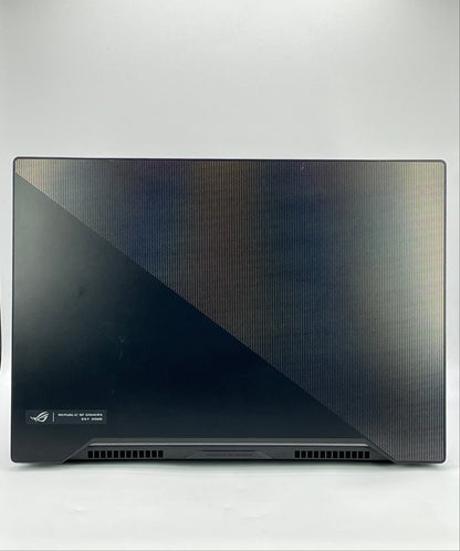 Asus ROG Zephyrus M15 GU502L 15.6"i7-10750H 2.6GHz 16GB 1TB SSD GeForce RTX 2060