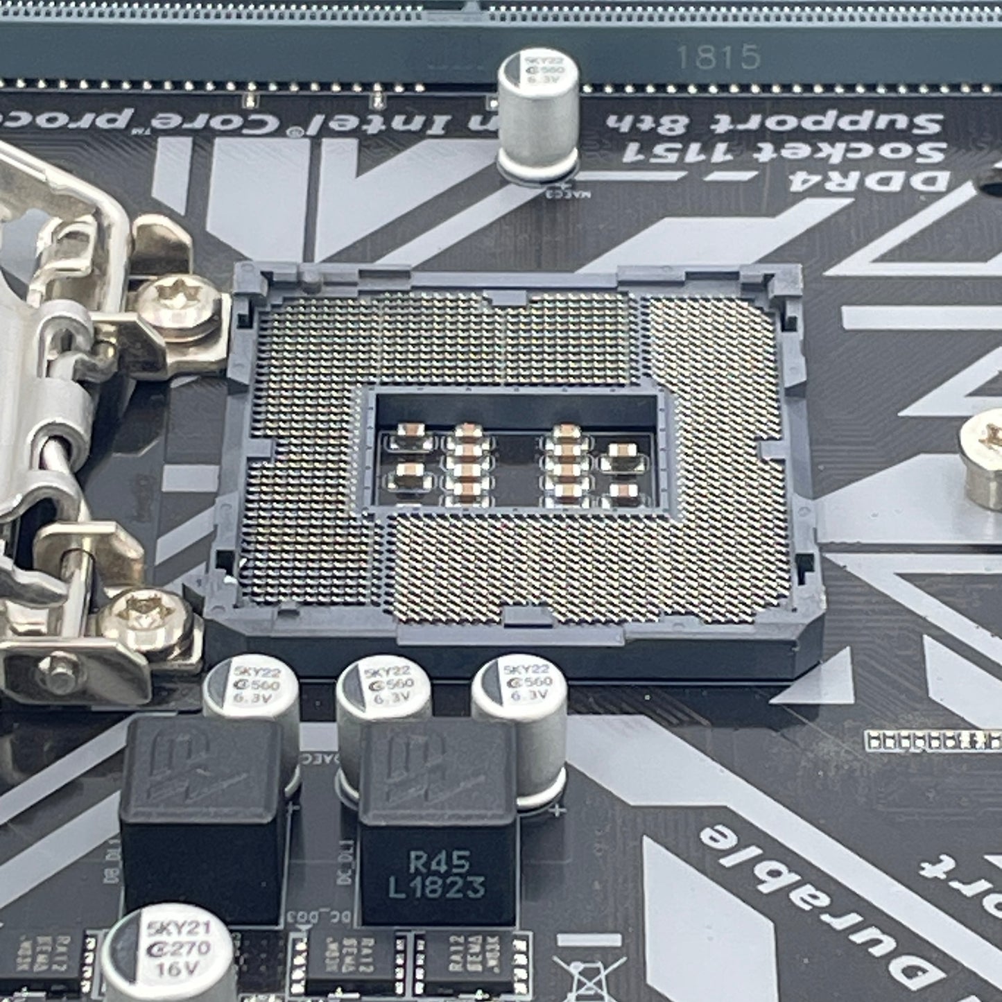 Gigabyte H310A M LGA 1151 Intel Core i3-9100 04 Cores 3.40GHz microATX