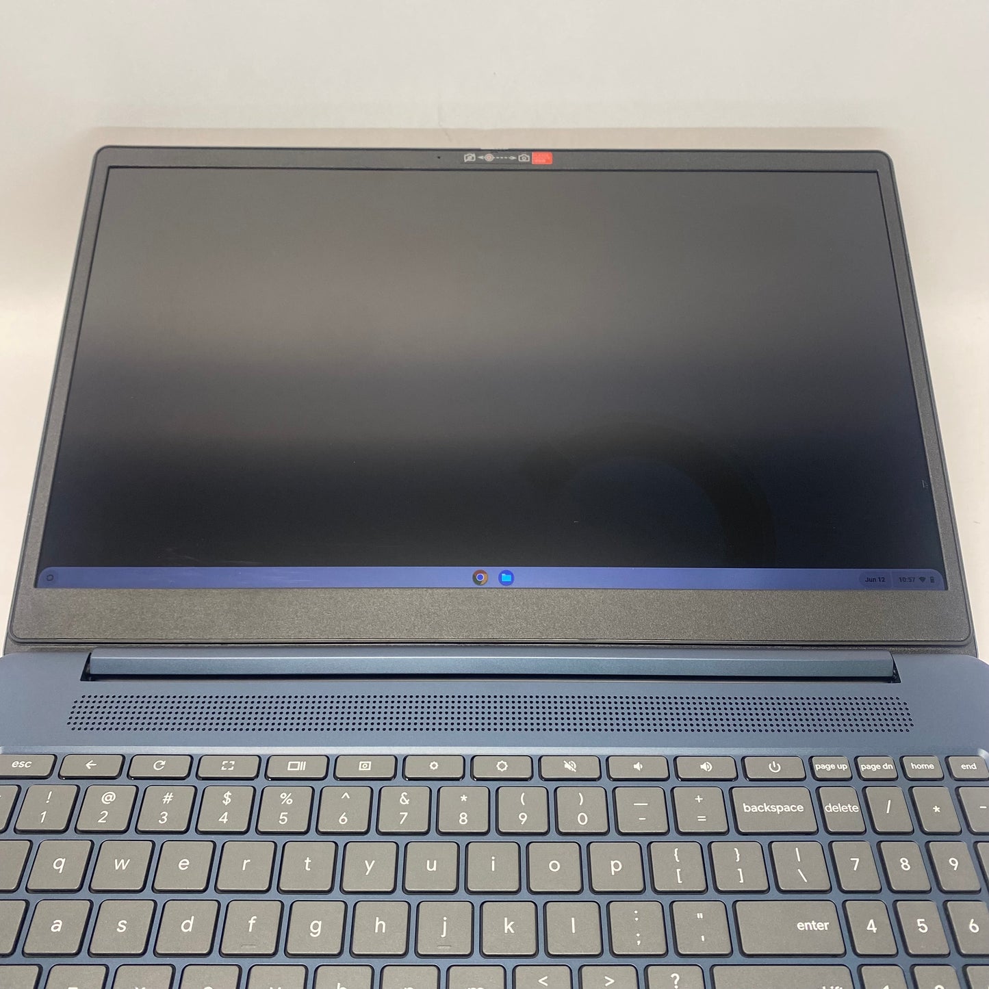 Lenovo IdeaPad 3 Chrome 15IJL6 15.6" Celeron N4500 1.1GHz 8GB RAM 64GB SSD
