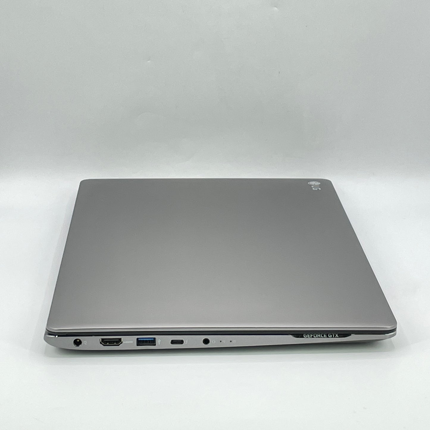 LG UltraPC 15 15U70P 15.6" i7-1165G7 2.8GHz 16GB RAM 512GB SSD GeForce GTX 1650 Ti