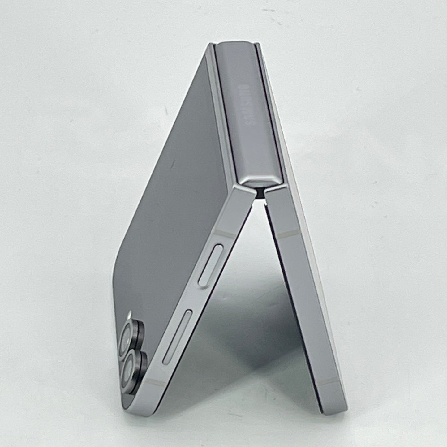 Factory Unlocked Samsung Galaxy Z Flip6 12GB RAM 512GB SM-F741U Silver Shadow