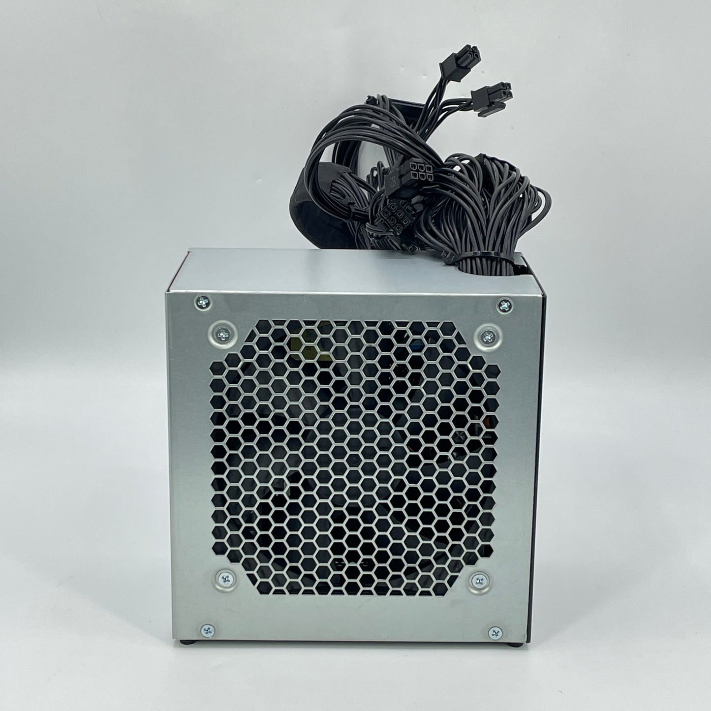 Cooler Master PCL003 M31065-004 80 Plus Gold 600W Fully Modular Switching Power Supply